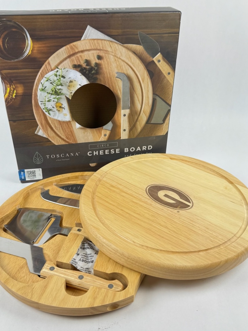 NIB Toscana CIrco UGA Bulldogs 10” Wooden Cheese Board Charcuterie Set w/Tools